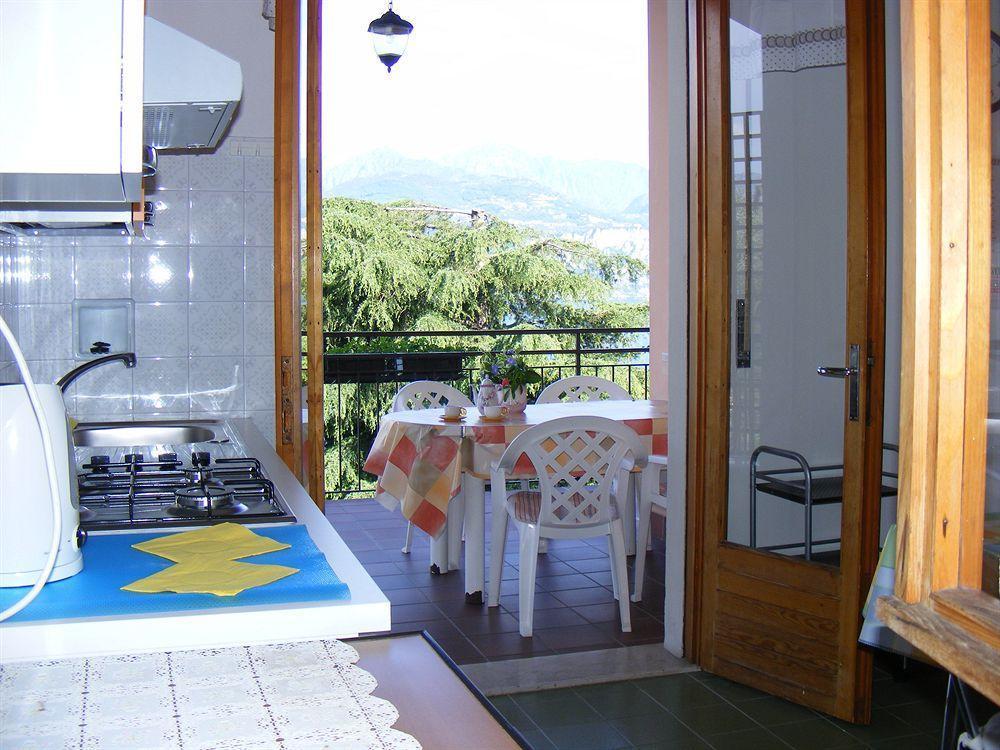 Casa Palmira Apartment Brenzone sul Garda Exterior photo