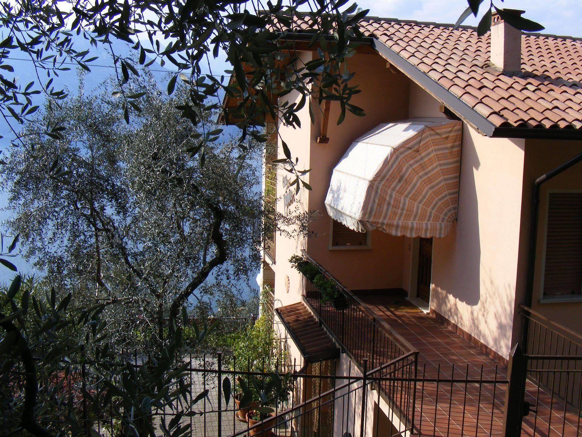 Casa Palmira Apartment Brenzone sul Garda Exterior photo